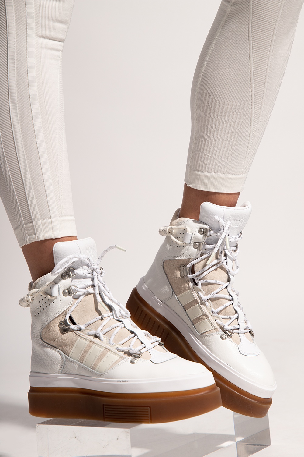 White ADIDAS Originals x Ivy Park ADIDAS Originals - Vitkac Canada